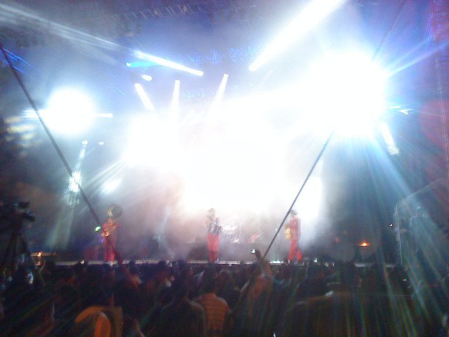 281258_248728581818045_100000427152938_962436_471320_n