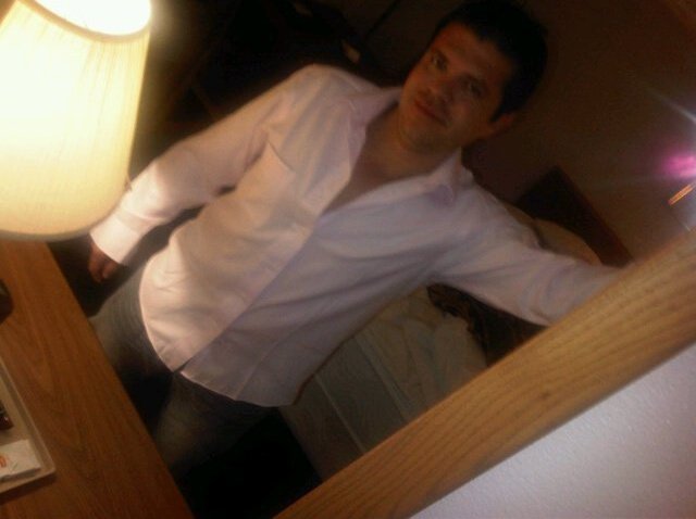 180798_148586338536395_100001550901146_304111_7952775_n